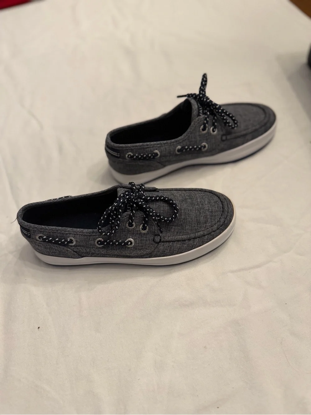 Nautica Boys Gray Chambray Boat Shoes Size 2 Youth Lace-Up Casual Deck Shoes